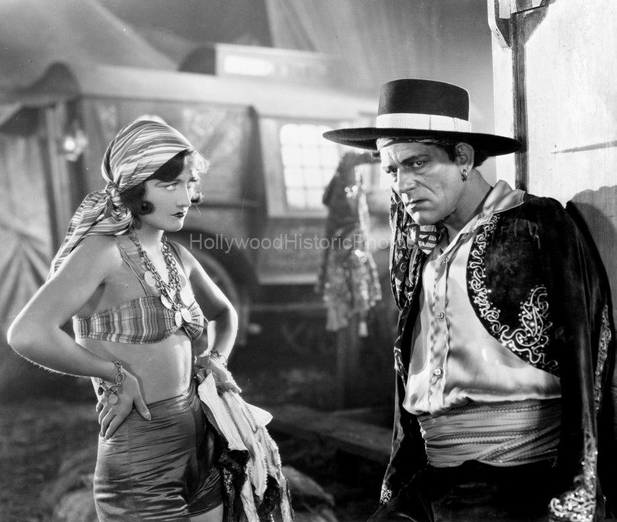 Lon Chaney 1927 1.jpg